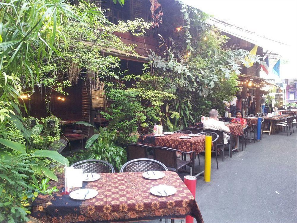 Suk11 Hostel Banguecoque Exterior foto